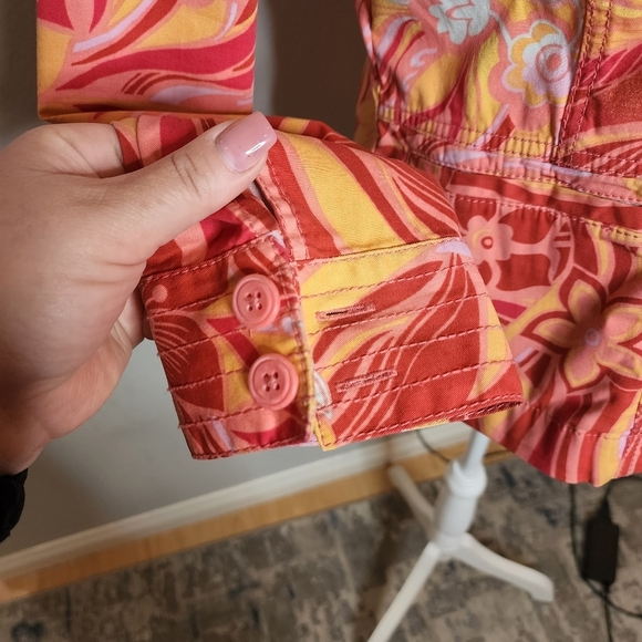 Chico's floral shacket. Orange cream.  Size 1 or 8. - Picture 7 of 14